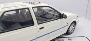 Ford Fiesta XR2i 1/18 Otto