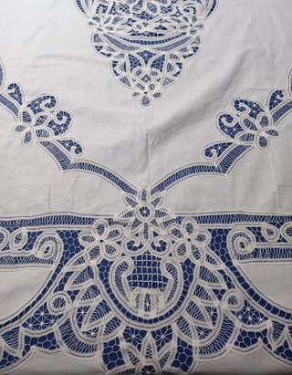 Colcha antigua Blanca Encaje Brujas
