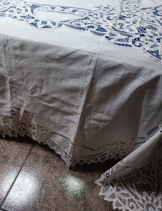 Colcha antigua Blanca Encaje Brujas