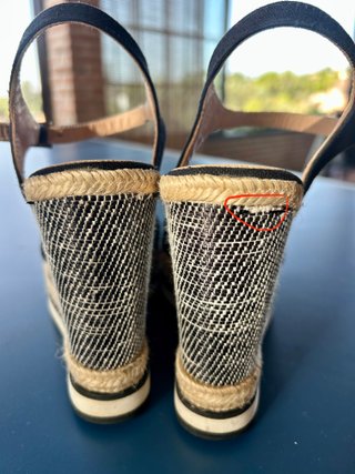 Sandalias cuña Gaimo negras