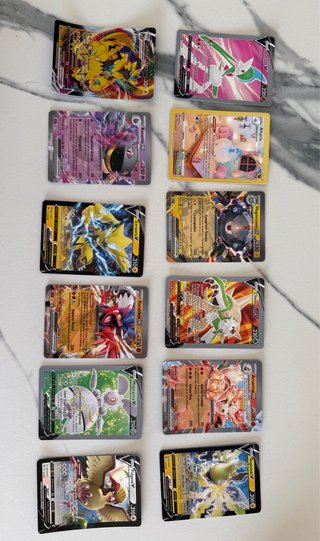 Cartas Pokémon V, VMAX y GX