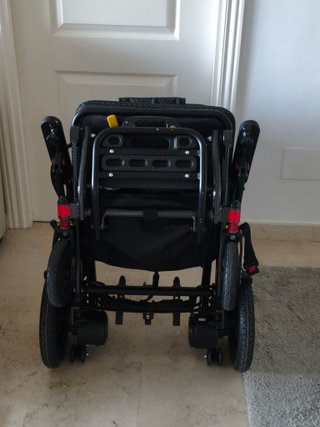 Silla de Ruedas Eléctrica Plegable HomyKing