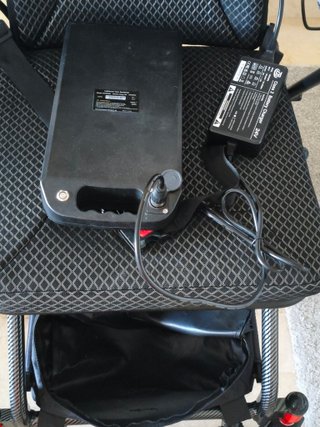 Silla de Ruedas Eléctrica Plegable HomyKing