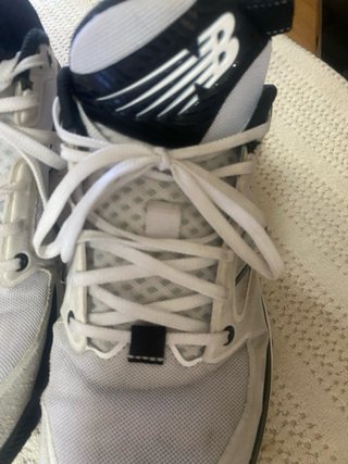 Zapatillas New Balance Gris y Blanco
