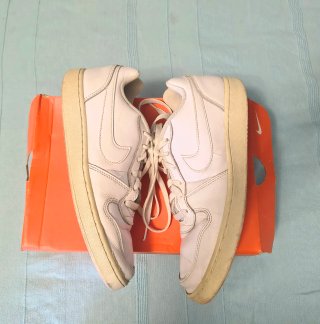 Scarpe Nike Ebernon Low Unisex Beige/Bianco