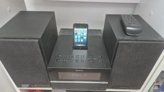 Minicadena Sony con iPod Touch