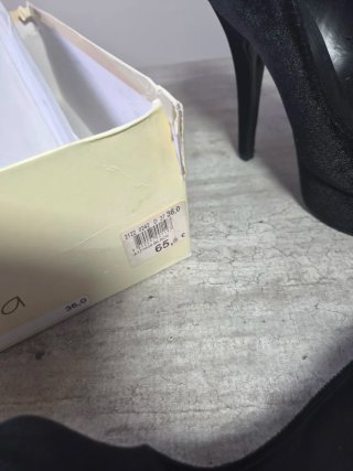 Scarpe con tacco Alesya nere taglia 36