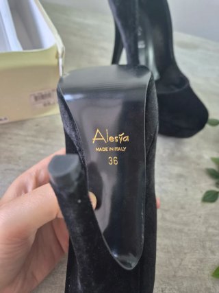 Scarpe con tacco Alesya nere taglia 36
