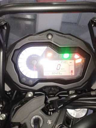 Benelli TRK 502 2023 Asfalto