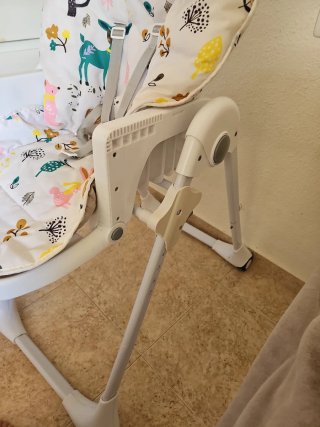 Trona Kinderkraft para bebé