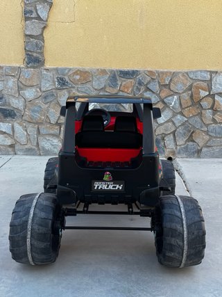 Coche Monster Truck Eléctrico 12V