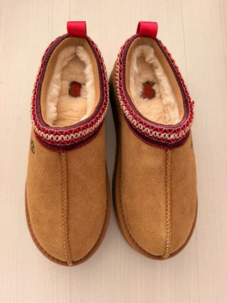 UGG taglia 40
