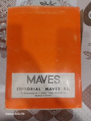 Lote de 60 antiguos cuentos troquelados