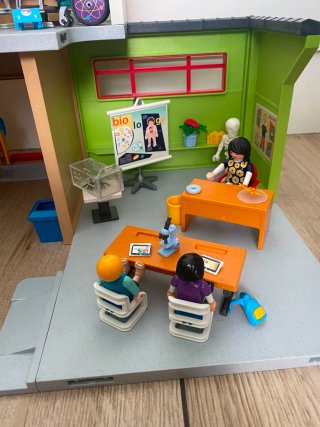Playmobil 9453 Colegio Grande