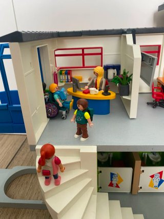 Playmobil 9453 Colegio Grande