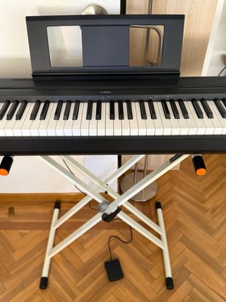 Piano Yamaha P45