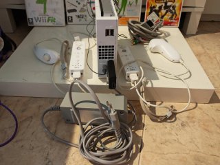 Nintendo Wii Consola + Juegos y Accesorios.