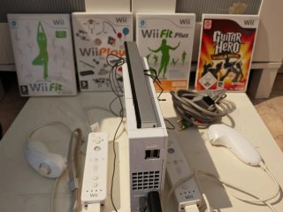 Nintendo Wii Consola + Juegos y Accesorios.