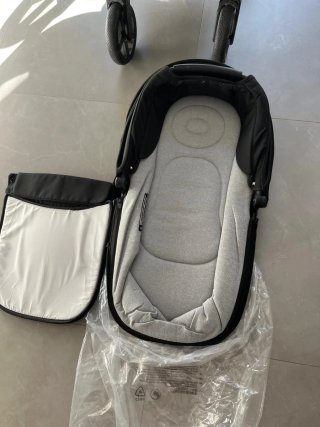 Carro Jané Muum Negro