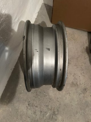Llanta Subaru 16 pulgadas