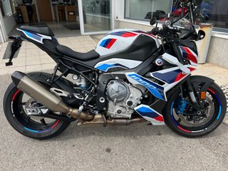 BMW M1000R
