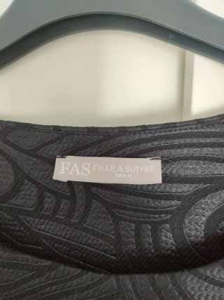 Vestido negro invierno estampado