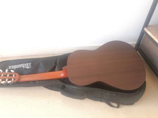 Guitarra Clásica Alhambra Cadete
