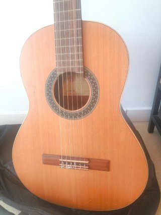 Guitarra Clásica Alhambra Cadete