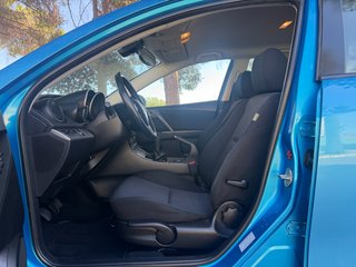 Mazda 3 1.6 Style. Un Dueño.Garantia. Sin arañazos