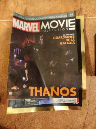 Figura Thanos Marvel sin abrir
