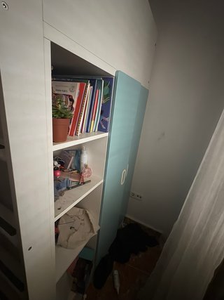 Cama alta con escritorio y armario Ikea