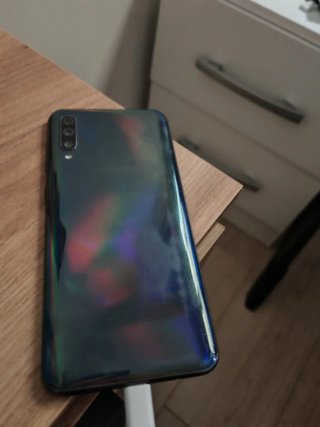 Samsung Galaxy A50