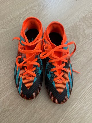 Zapatillas de fútbol  Naranja y Negro