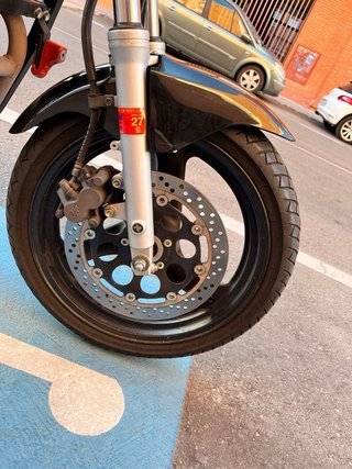 Suzuki GS 500 Negra