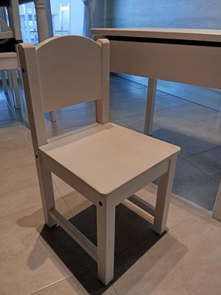 Escritorio y silla infantil blanco