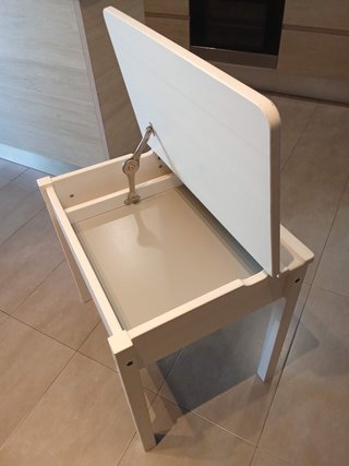 Escritorio y silla infantil blanco
