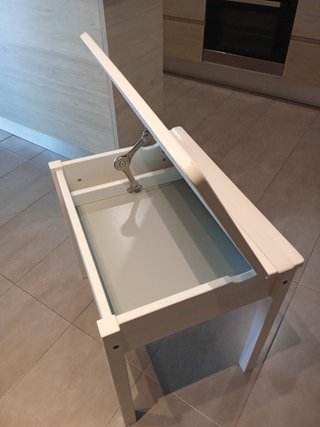 Escritorio y silla infantil blanco