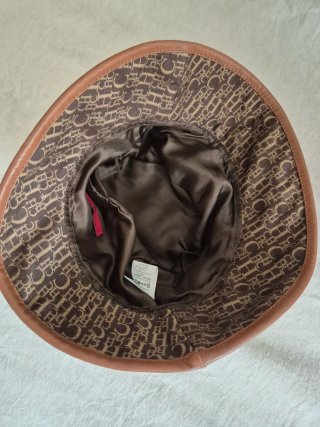 Sombrero bucket Carolina Herrera original