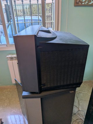 TV Sony Trinitron Retro Consolas retro. Con mando