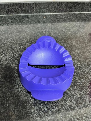 Croquetero Tupperware Azul y Blanco