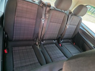 Mercedes-Benz Vito 2019 9 plz  190 CV
