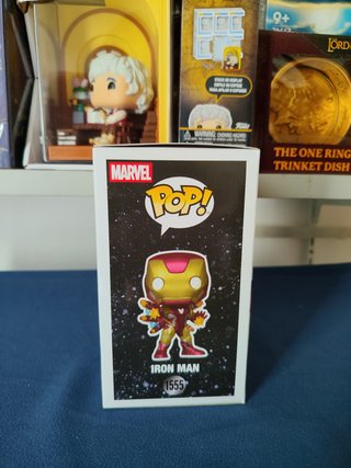 Funko Pop Iron Man Glow #1555 Infinity Saga