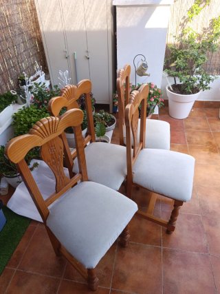 Sillas rústicas de salón (4 unidades)