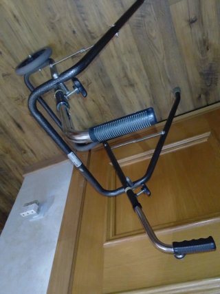 Andador Plegable con Ruedas