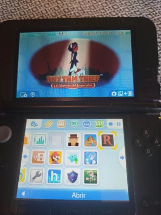 Nintendo 3DS XL Negra con juegos