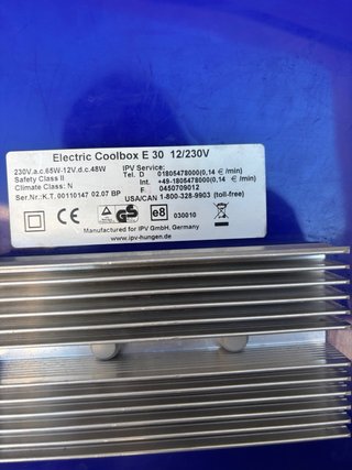 Nevera Eléctrica 12V/230V 30L