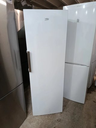 ♤Congelador Vertical Beko 185,m Con Garantía♤