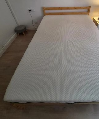 Colchón Emma 135x190cm y Estructura de Madera