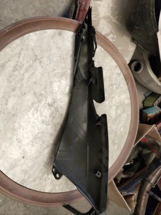 Tapa Izquierda Yamaha TMAX 530