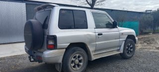 Mitsubishi Montero 2001